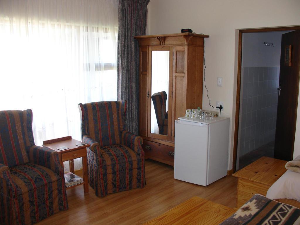 On The Bay Guesthouse Kruisfontein Oda fotoğraf