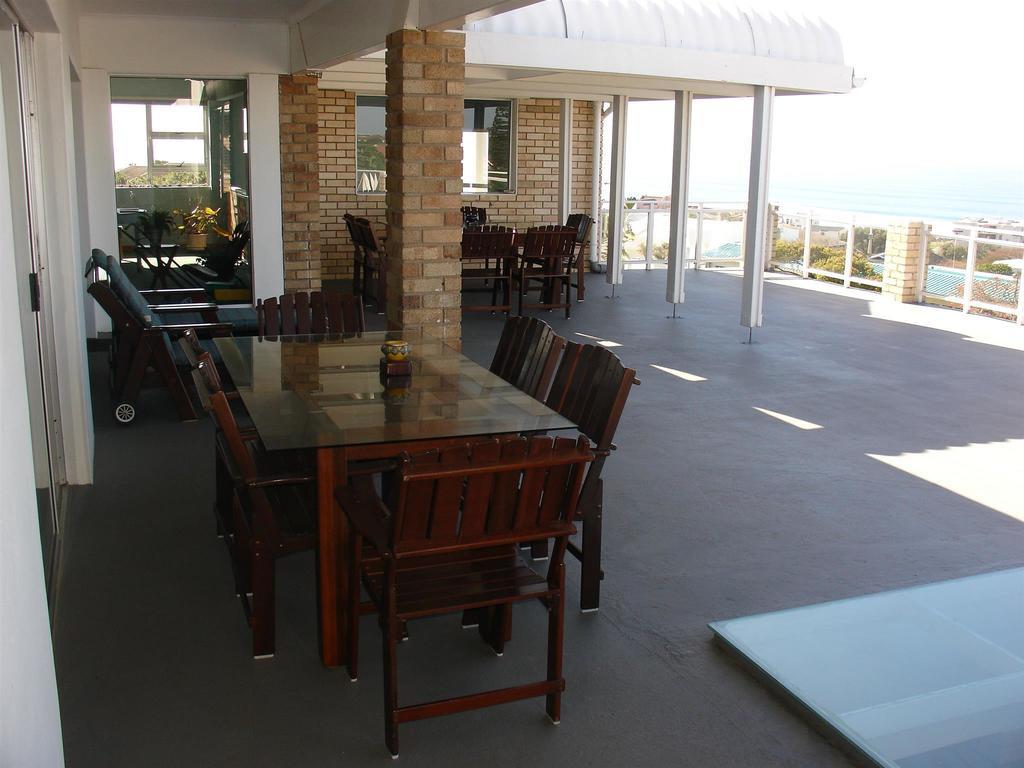 On The Bay Guesthouse Kruisfontein Dış mekan fotoğraf